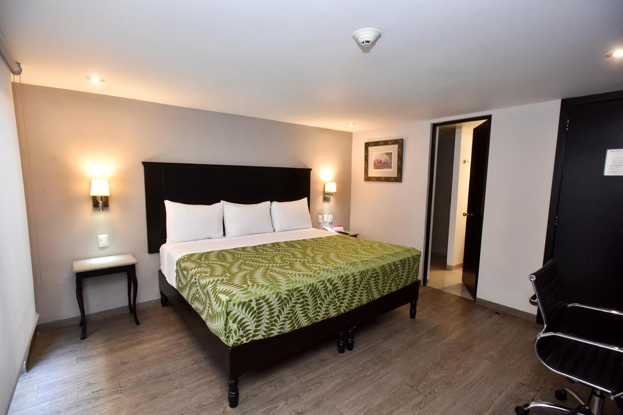 Plaza Camelinas Hotel Querétaro Εξωτερικό φωτογραφία