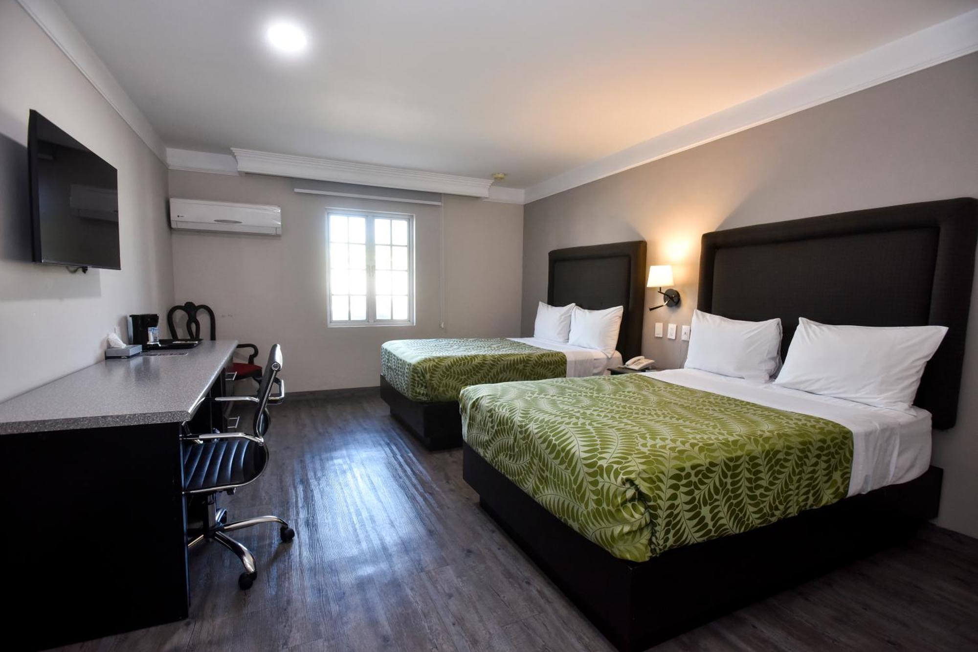 Plaza Camelinas Hotel Querétaro Εξωτερικό φωτογραφία